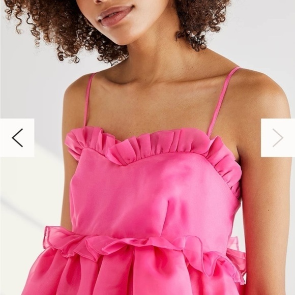 NWT SELKIE Cali Rosebud Dress Sold Out Style - Picture 1 of 6